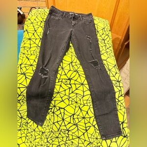 EUC Old navy black distressed jeans mid rise size 0 petite (pop icon skinny)